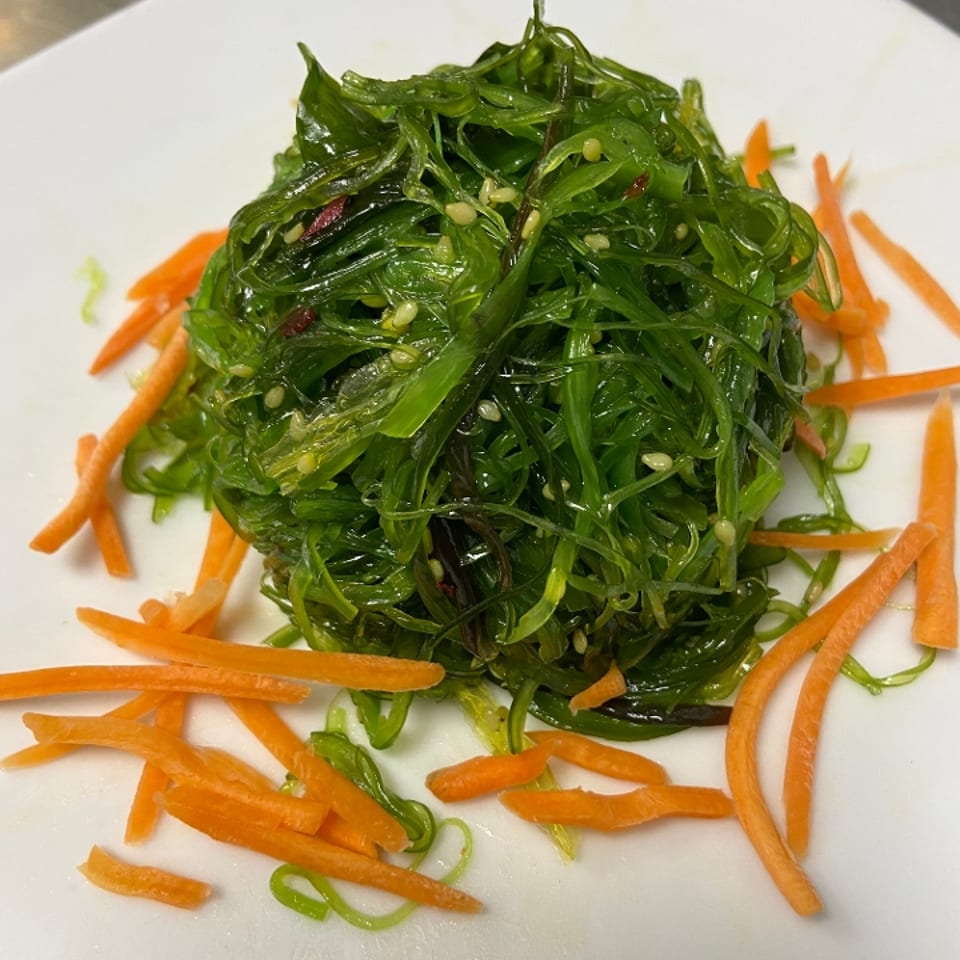 Delicious Seaweed Salad Options